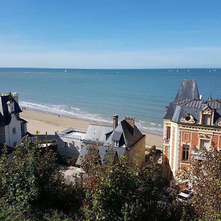 Duplex 50 M2 Au Pied Des Planches Lejlighed Trouville-sur-Mer Eksteriør billede